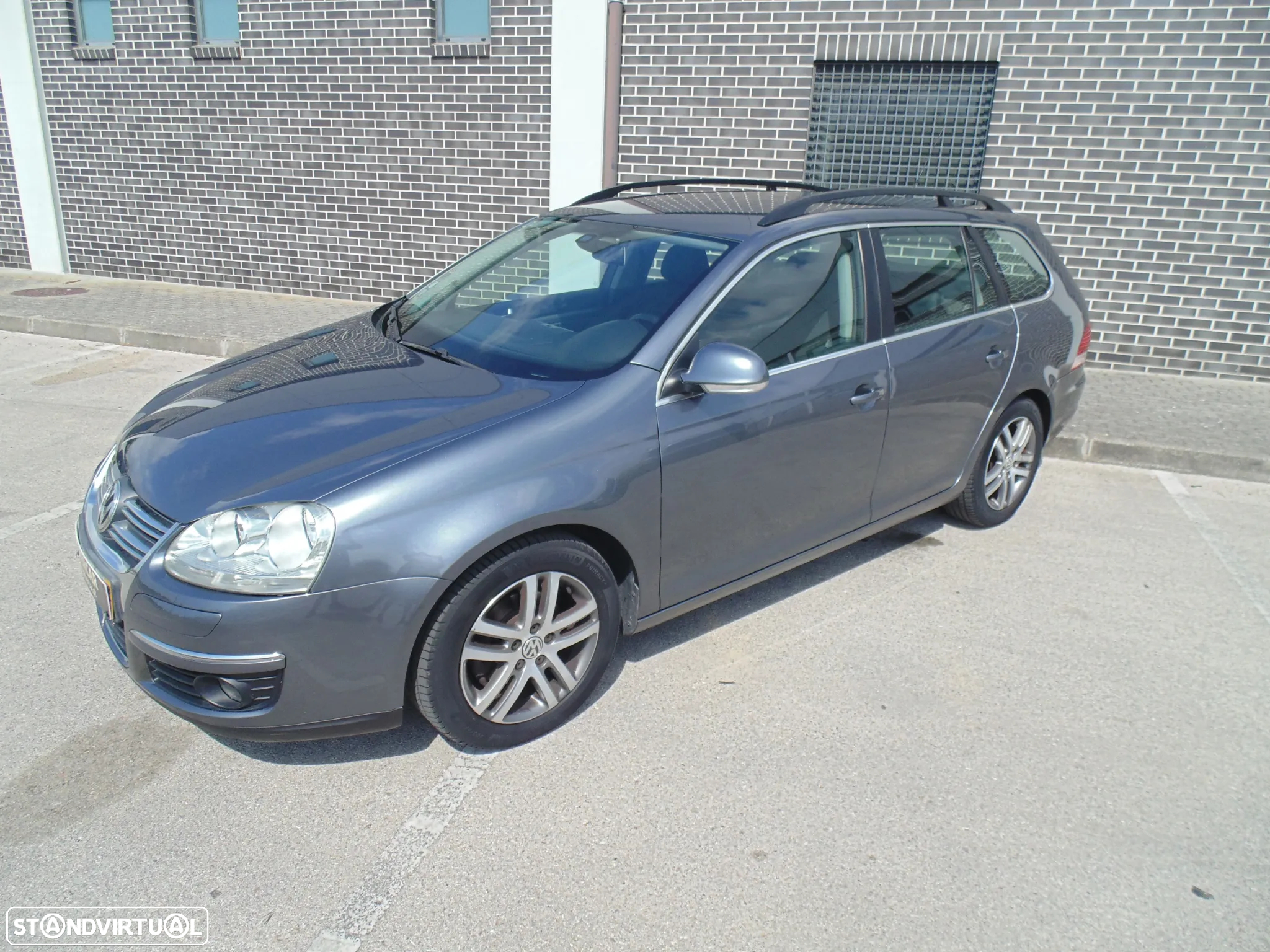 VW Golf Variant 1.9 TDi BlueM Confortline - 2