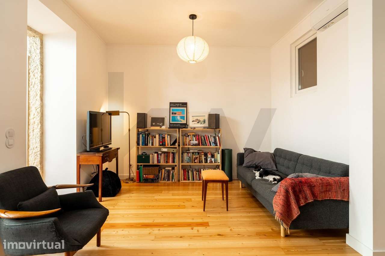 Apartamento T1+1 com Terraço Privativo | Reabilitação Integral em 2025 - Grande imagem: 4/26
