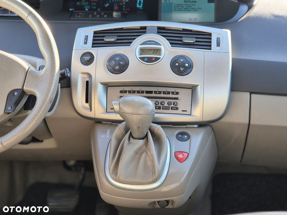 Renault Scenic - 23