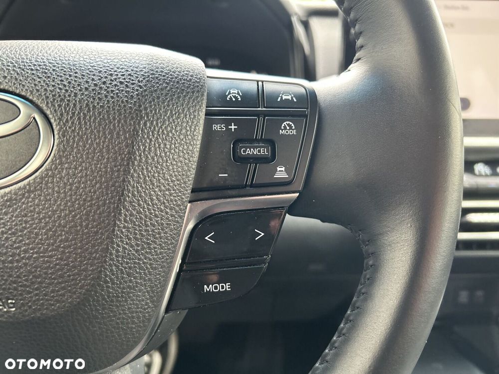 Toyota Camry - 15
