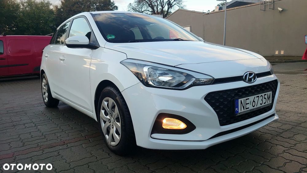 Hyundai i20 1.2 - 10