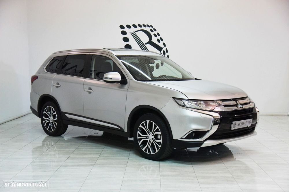 Mitsubishi Outlander 2.2 DI-D Intense - 4