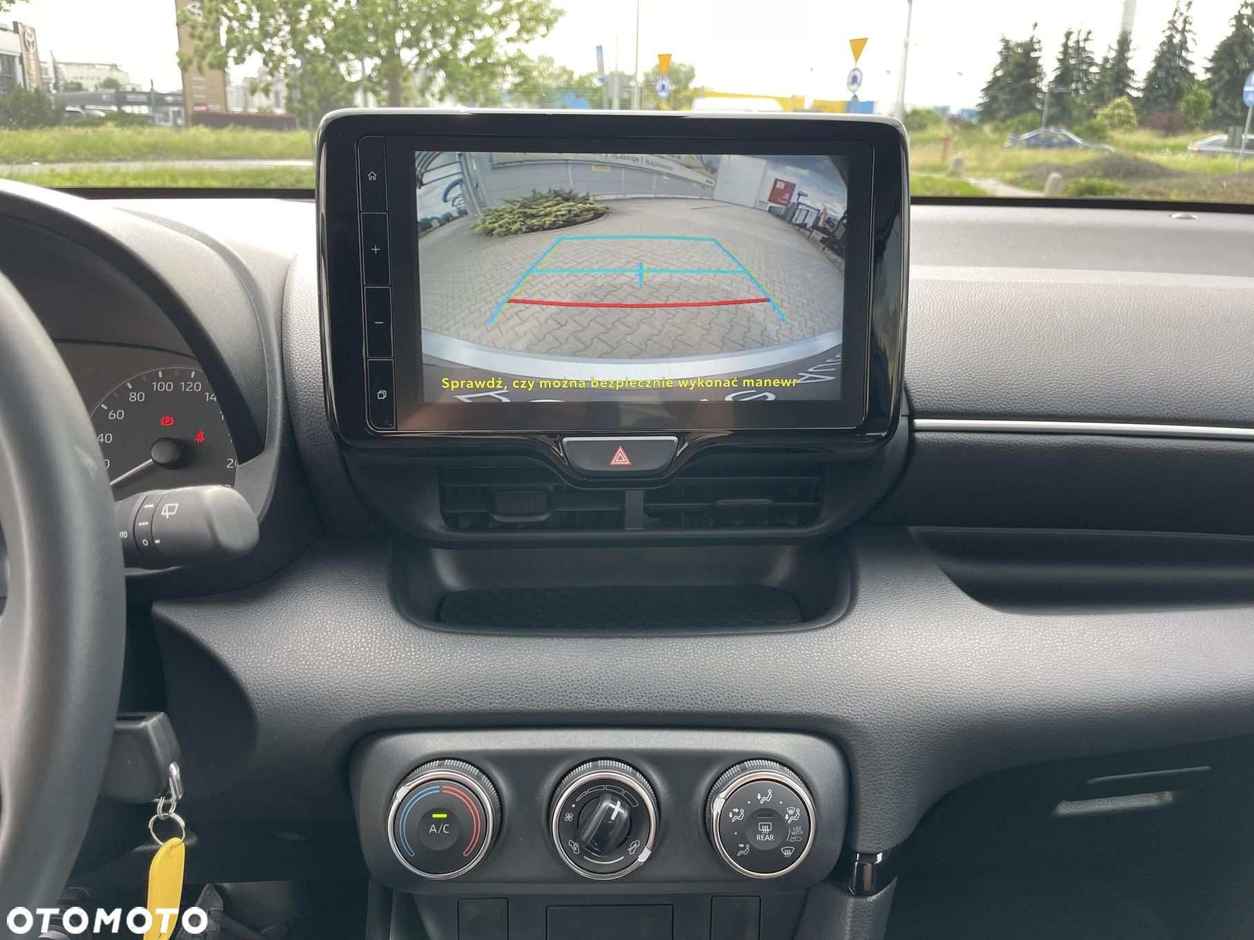 Toyota Yaris 1.5 Comfort - 18