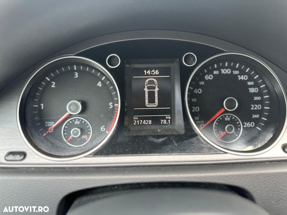 Volkswagen Passat 2.0 TDI Comfortline DPF - 12