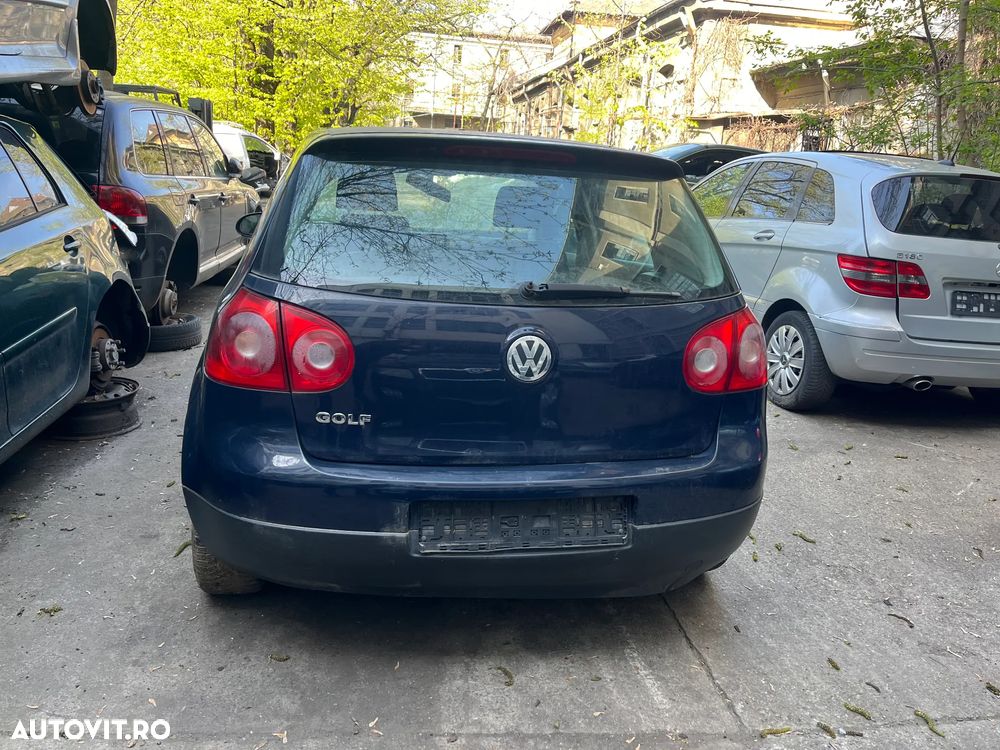 Dezmembrez VW Volkswagen Golf 5 albastru 2.0 SDI cod BDK 55KW LA5G - 7