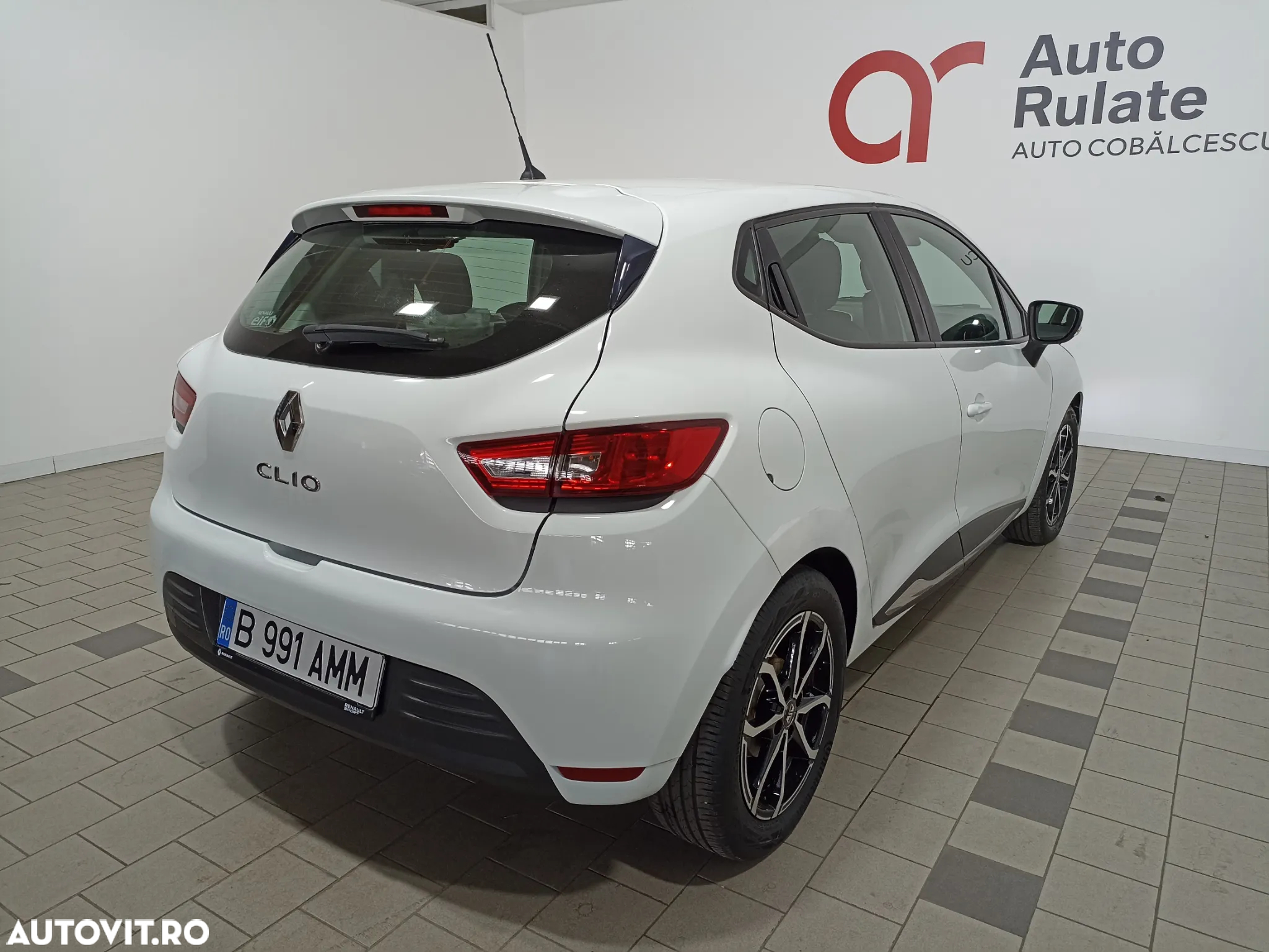 Renault Clio IV 0.9 Energy TCe Dynamique - 4