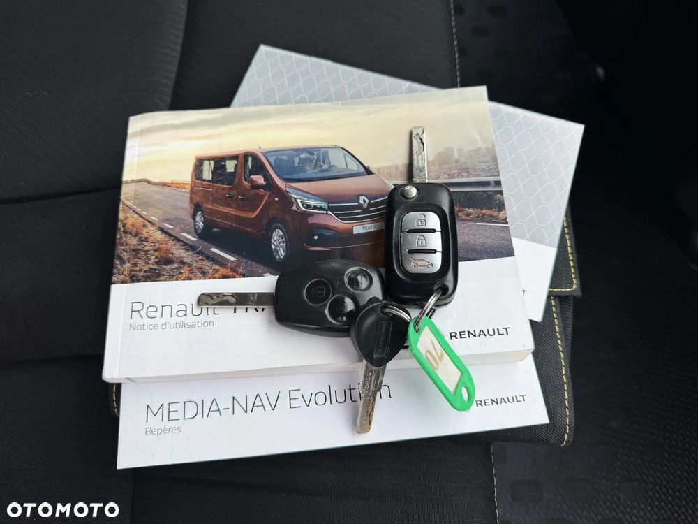 Renault Trafic - 14