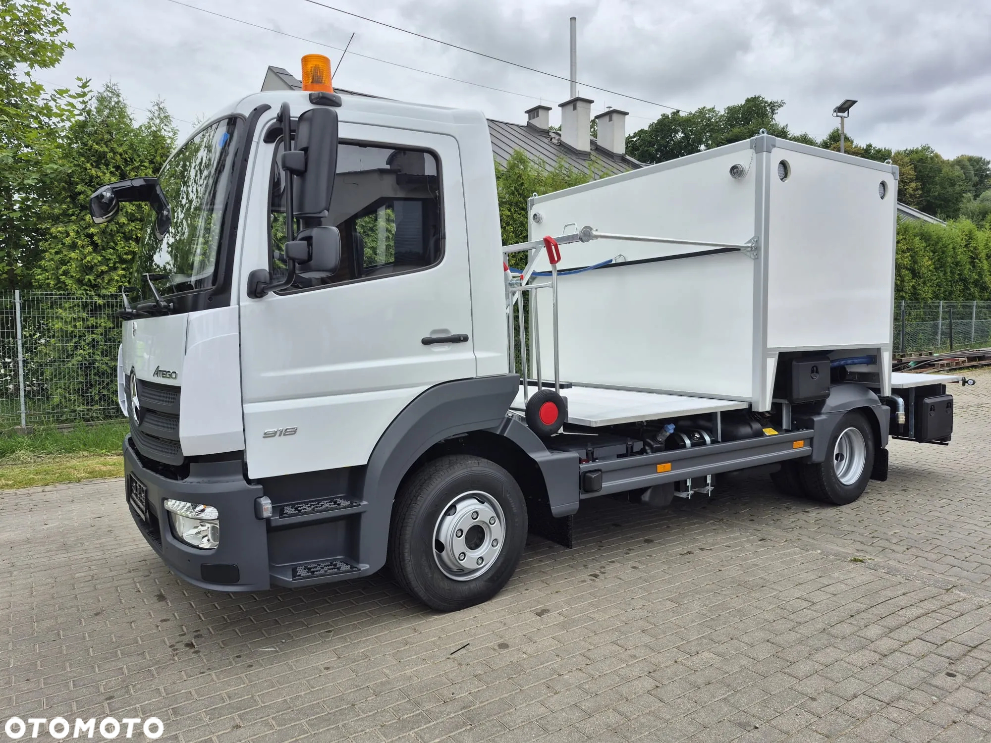 Mercedes-Benz Atego 918 L zabudowa asenizacyjna - 4