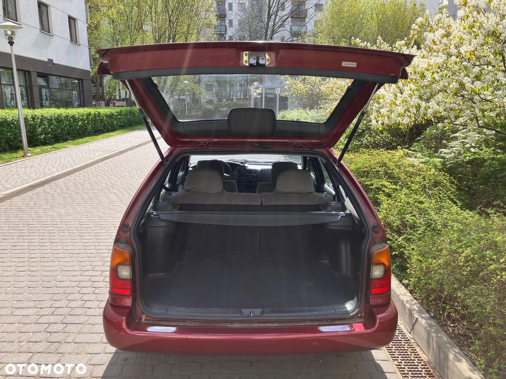 Toyota Corolla - 7