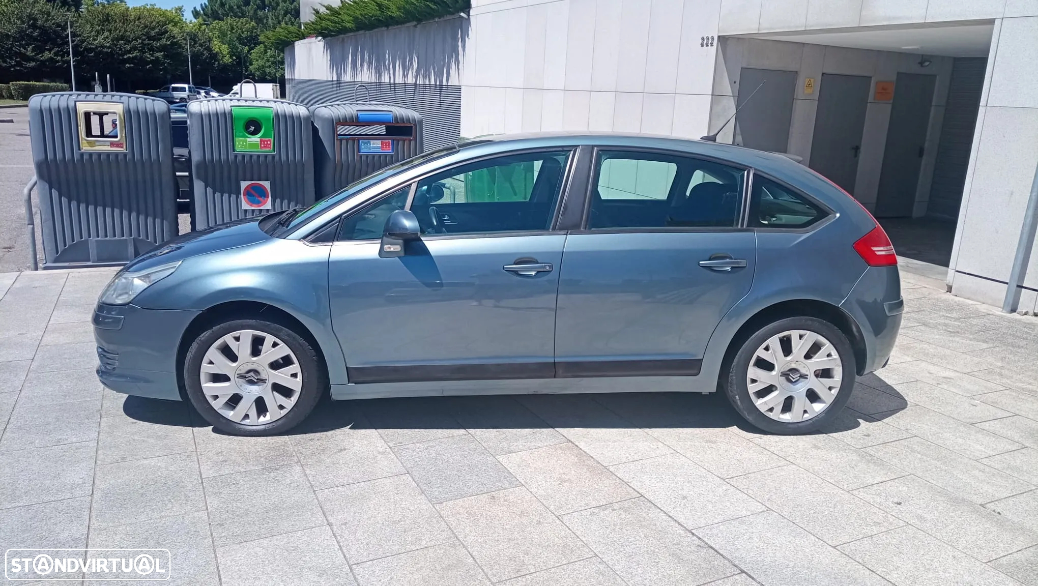 Citroën C4 1.6 HDi 110 Exclusive - 6