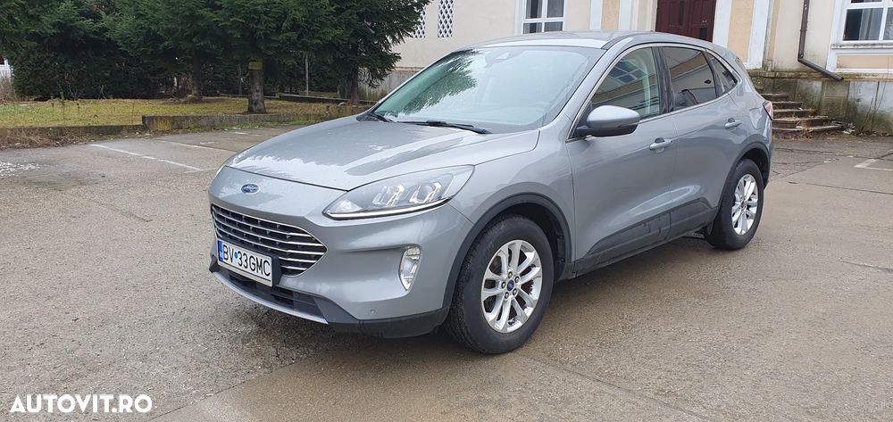 Ford Kuga 1.5 EcoBoost 2x4 Titanium - 1