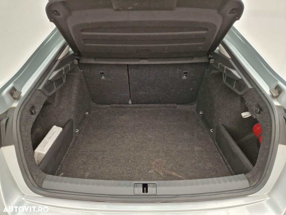 Skoda Octavia 2.0 TDI DSG Ambition - 13