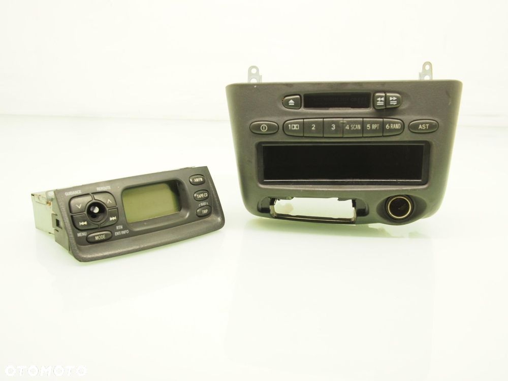 RADIO KASETA  TOYOTA YARIS I 8612052021 - 1