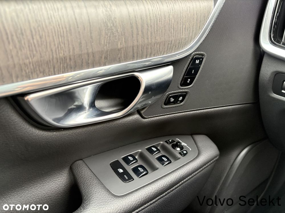 Volvo V90 - 17