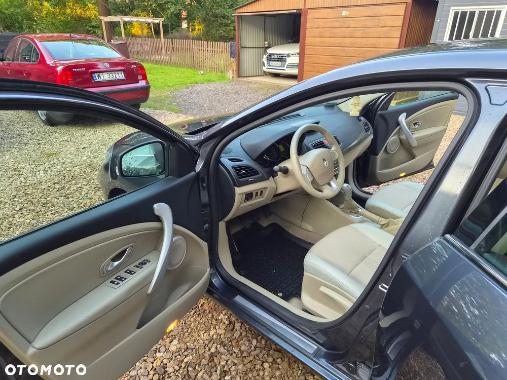 Renault Fluence 1.6 16V Privilege Euro5 - 8