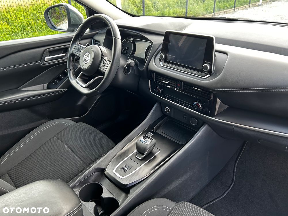 Nissan Qashqai 1.3 DIG-T MHEV Xtronic N-Connecta - 21