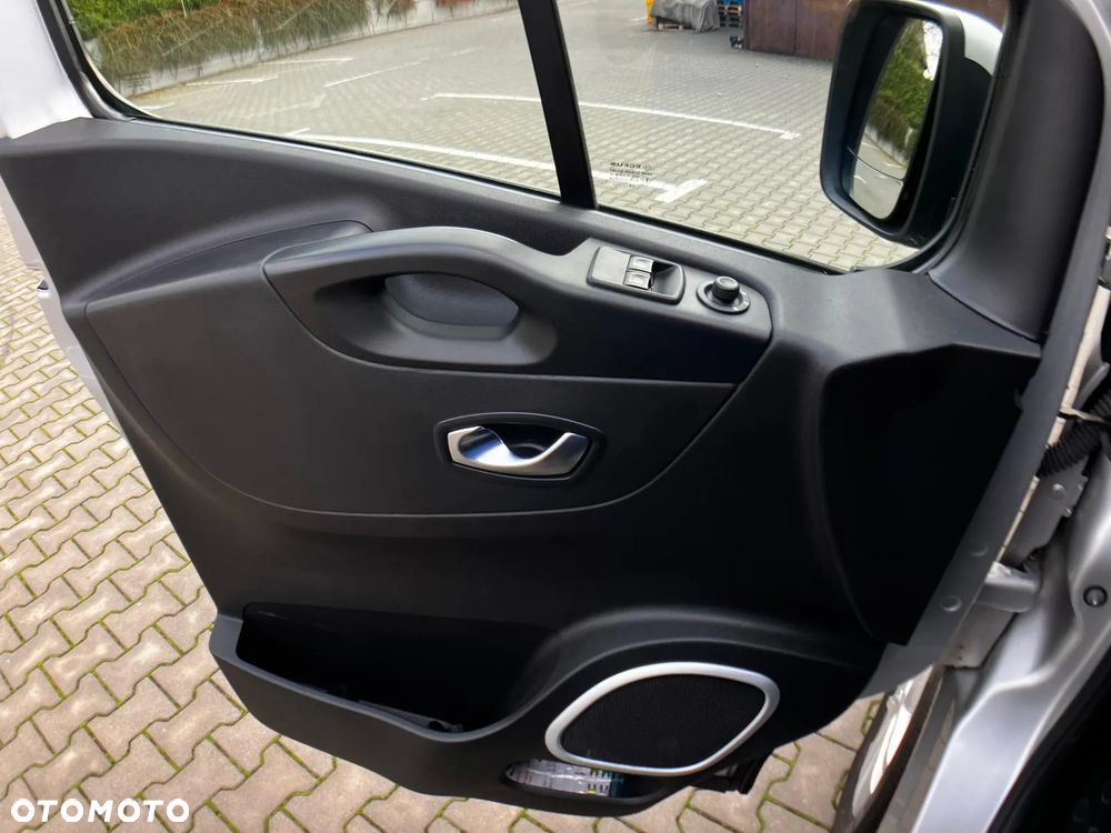 Renault Trafic Grand SpaceClass 2.0 dCi EDC - 10
