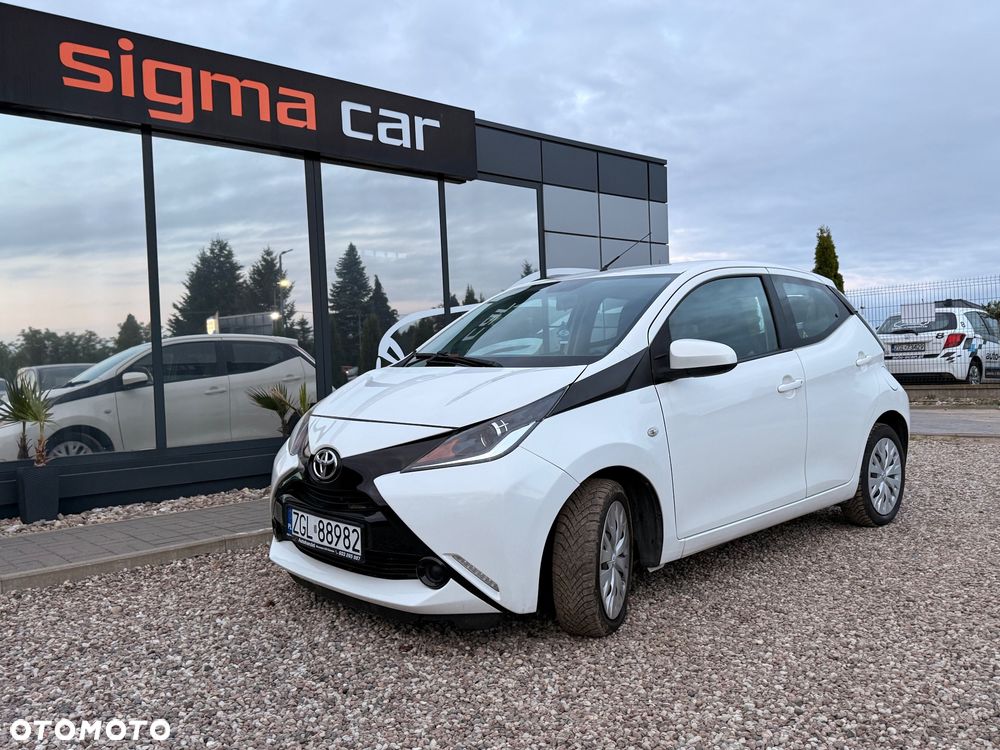 Toyota Aygo x-clusive Style Selection - 1