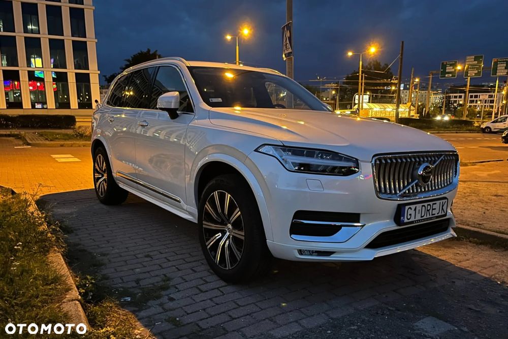 Volvo XC 90 - 23