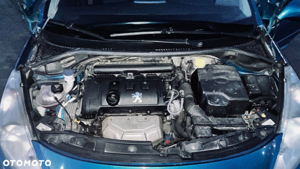 Peugeot 207 1.4 - 8