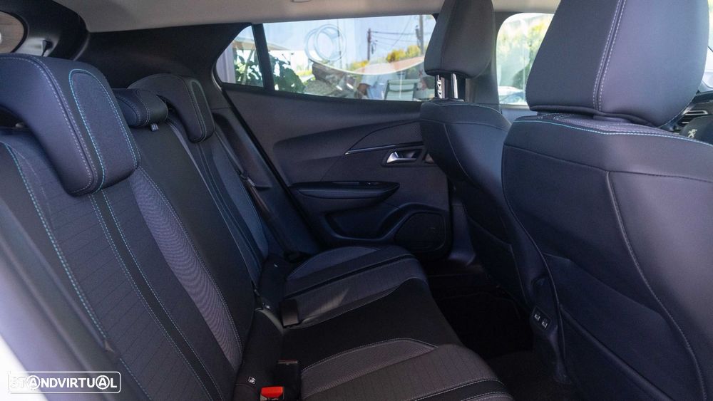 Peugeot 2008 1.5 BlueHDi Allure Pack - 8