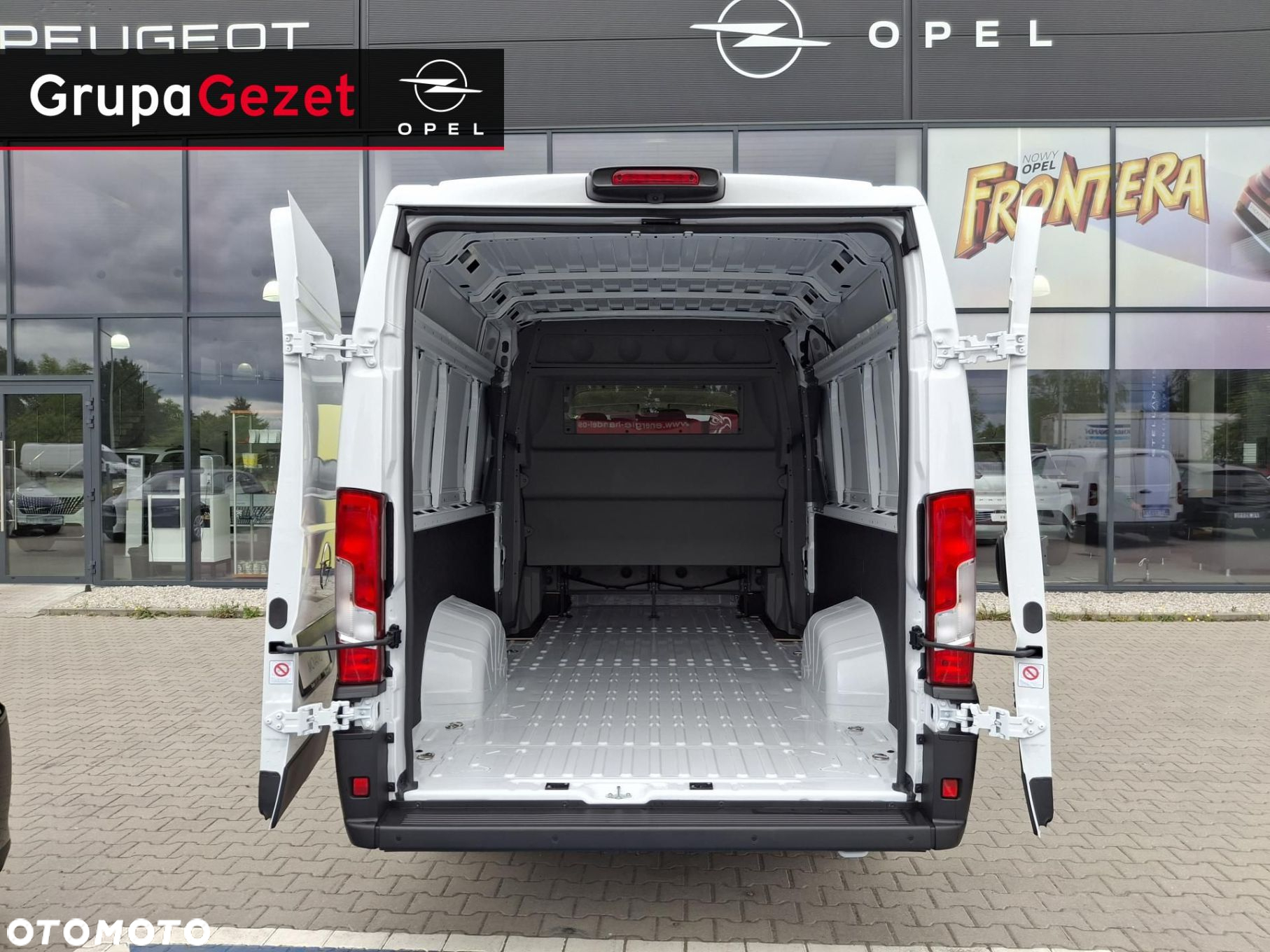 Opel Movano - 9