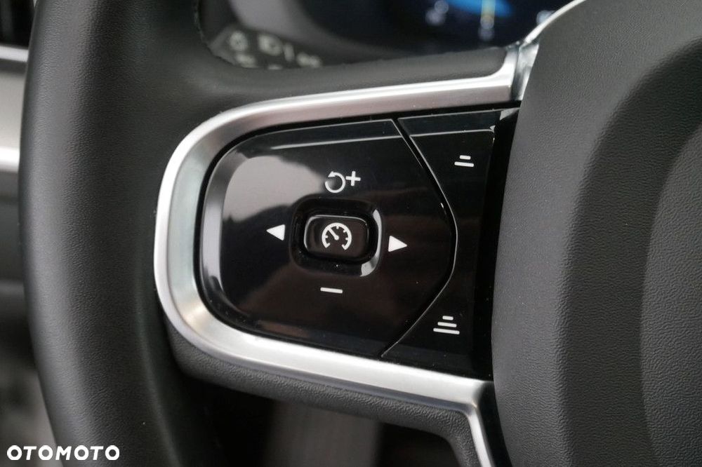 Volvo XC 60 - 26
