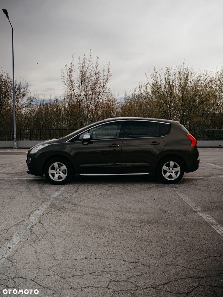 Peugeot 3008 2.0 HDi Allure - 4