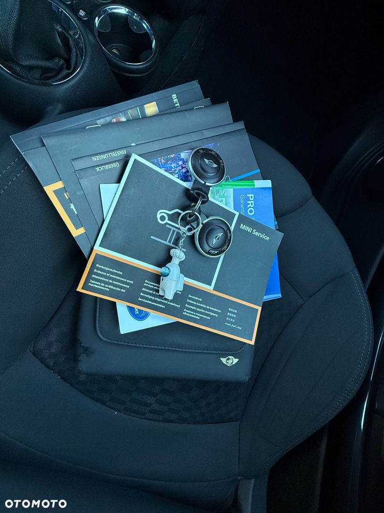 MINI Cooper - 16