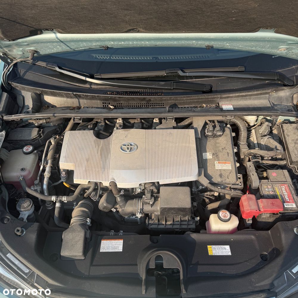 Toyota Prius - 17