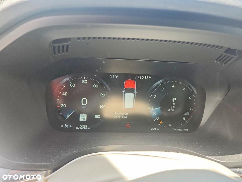 Volvo XC 60 - 23