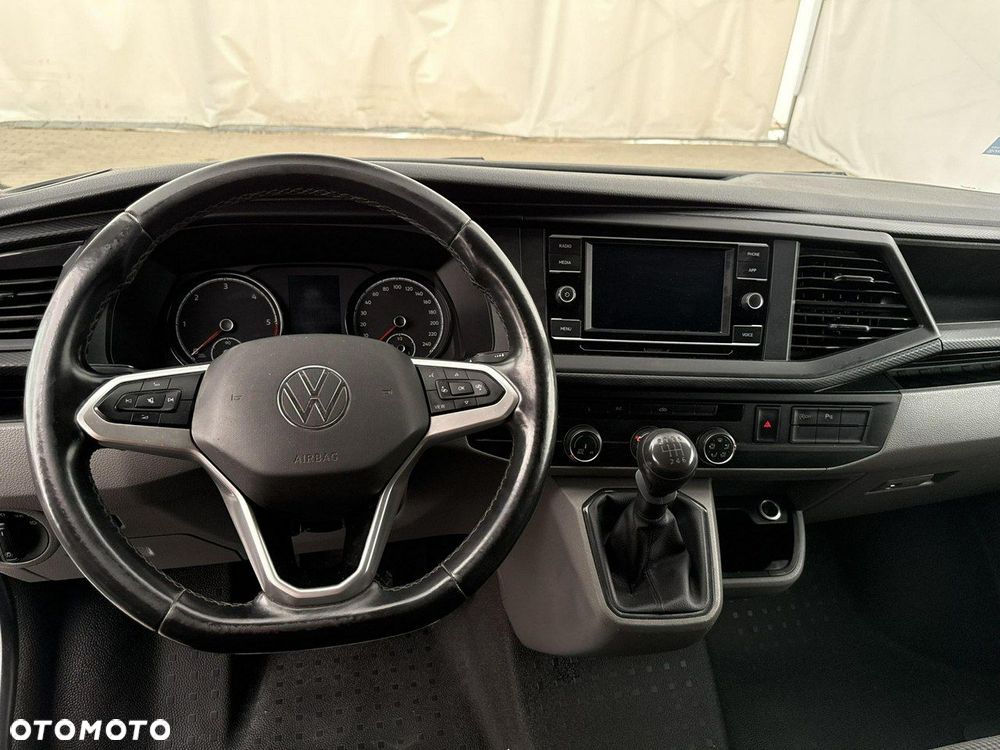 Volkswagen Transporter - 14