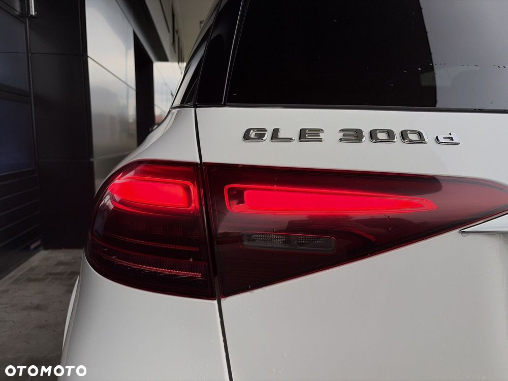 Mercedes-Benz GLE - 18