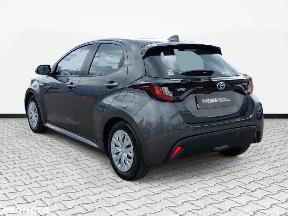 Toyota Yaris - 7