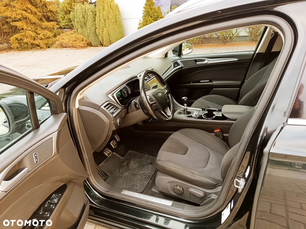 Ford Mondeo Turnier 2.0 TDCi Start-Stopp Vignale - 11