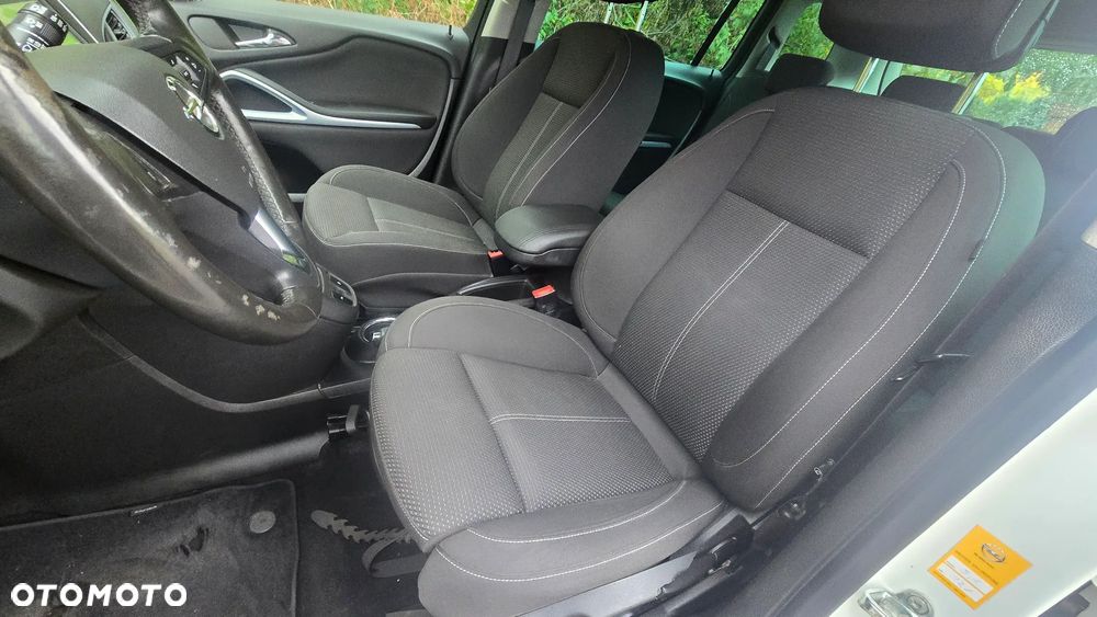 Opel Zafira - 17