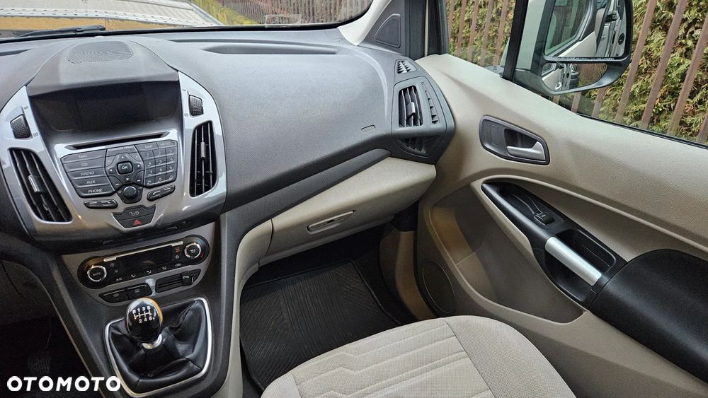 Ford Tourneo Connect 1.6 TDCi Titanium - 15