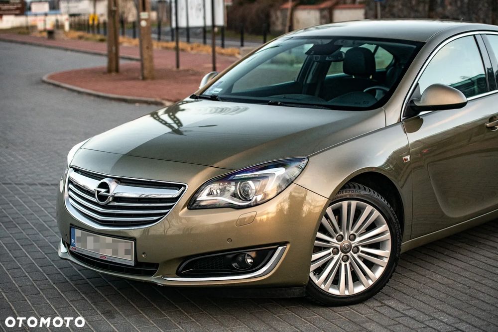 Opel Insignia 2.0 CDTI Cosmo - 1