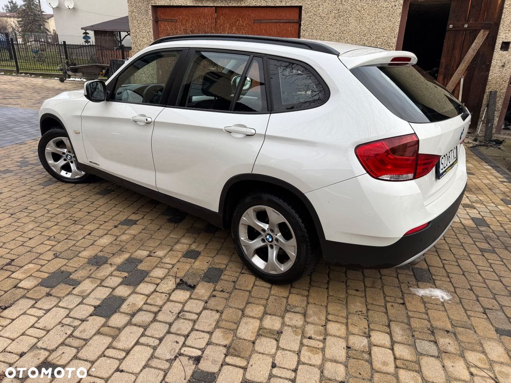 BMW X1 sDrive18d xLine - 6