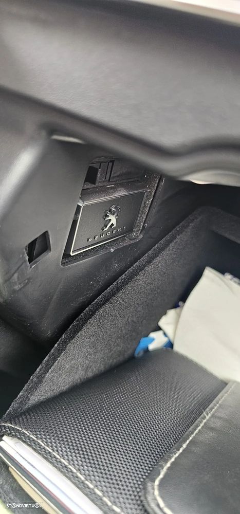 Peugeot 5008 - 12