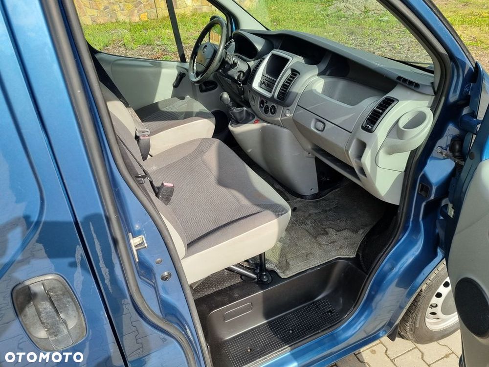 Opel Vivaro L1H1 2.7t - 6