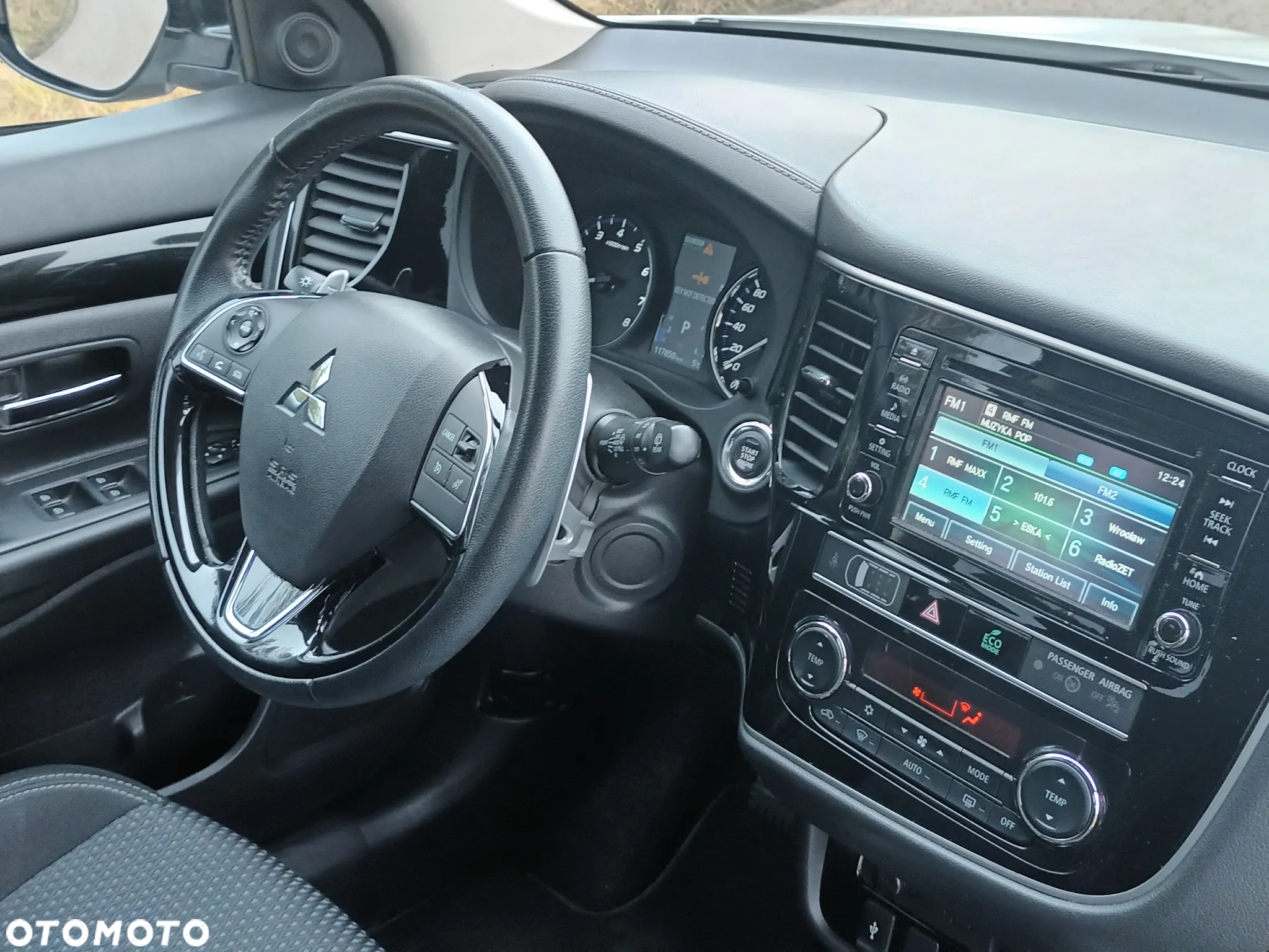 Mitsubishi Outlander 2.0 Intense Comfort 4WD CVT - 16