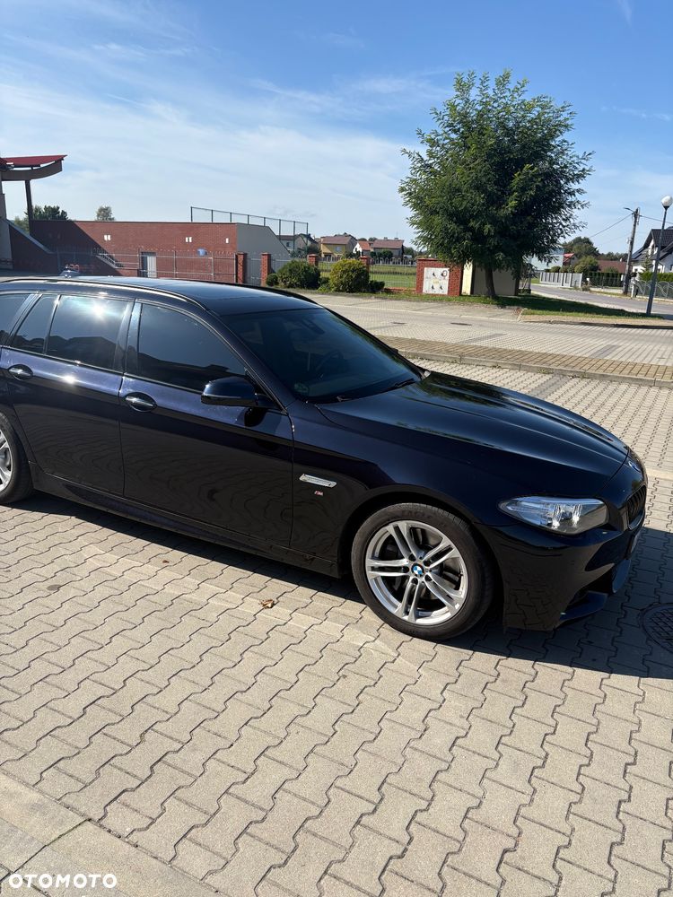 BMW Seria 5 530d xDrive - 9