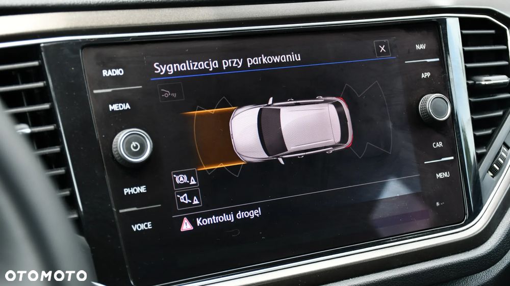Volkswagen T-Roc - 31