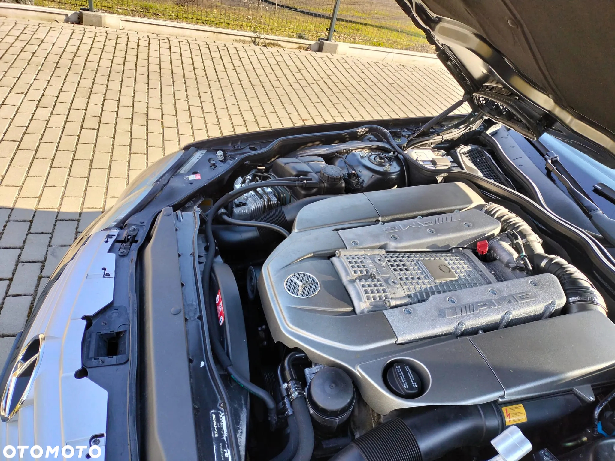 Mercedes-Benz SL 55 AMG - 11