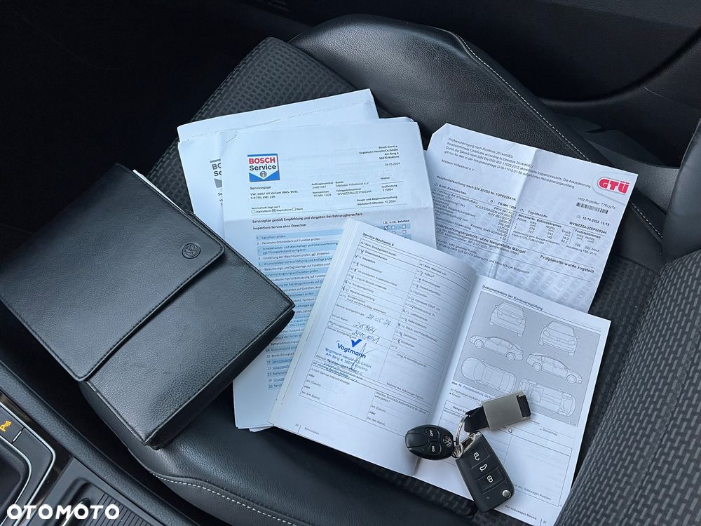 Volkswagen Golf Variant 2.0 TDI (BlueMotion Technology) Highline - 34