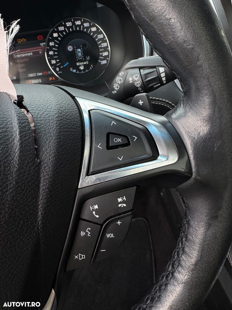 Ford Edge 2.0 Panther A8 AWD Vignale - 11