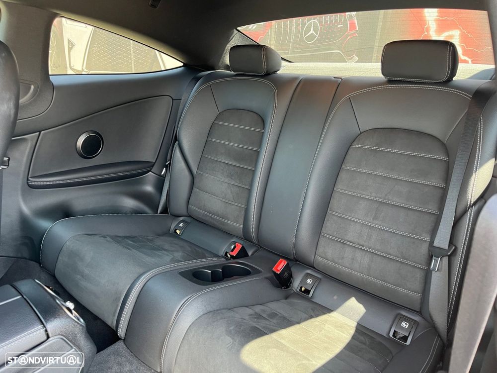 Mercedes-Benz C 220 d AMG Line - 36
