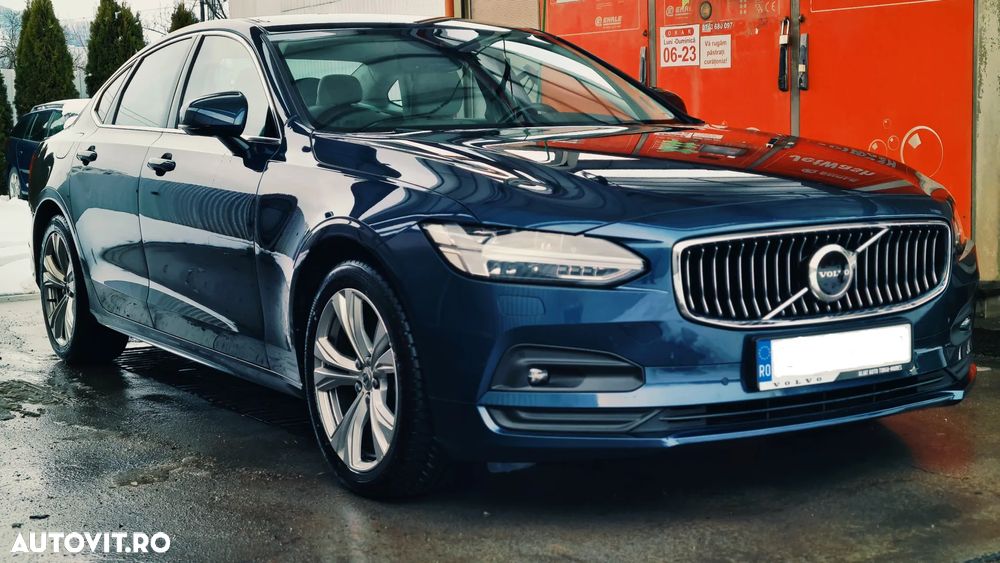 Volvo S90 - 2