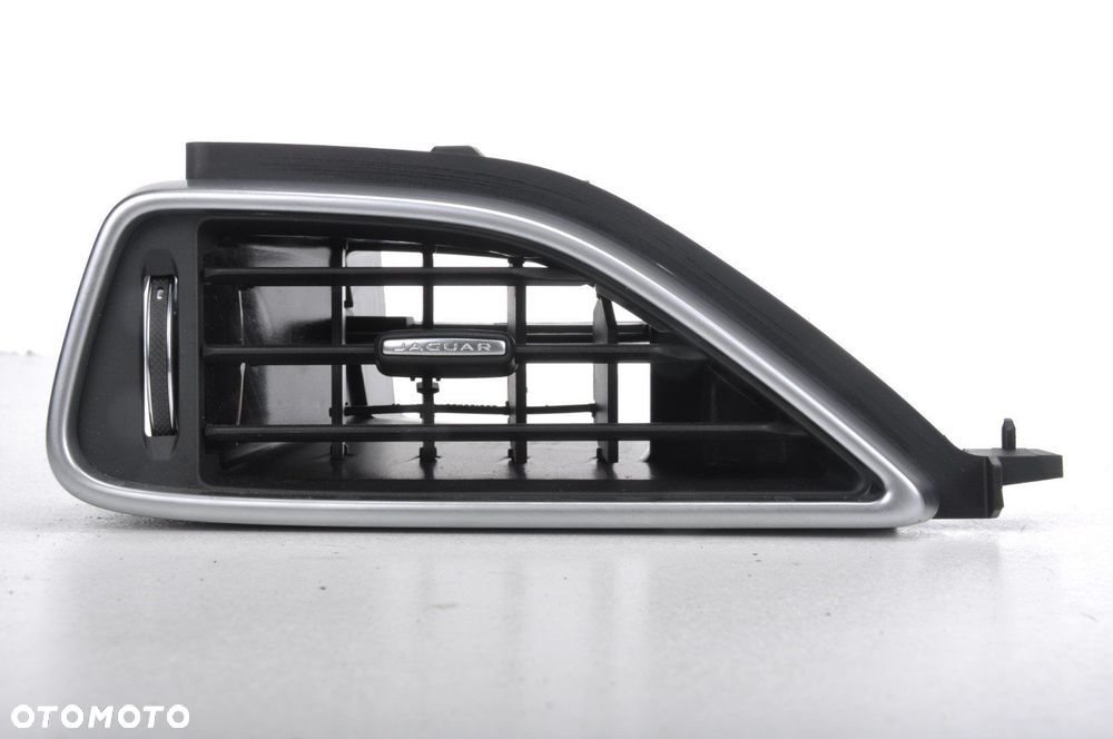 JAGUAR XE KRATKA NAWIEWU LEWY PRZÓD - 1